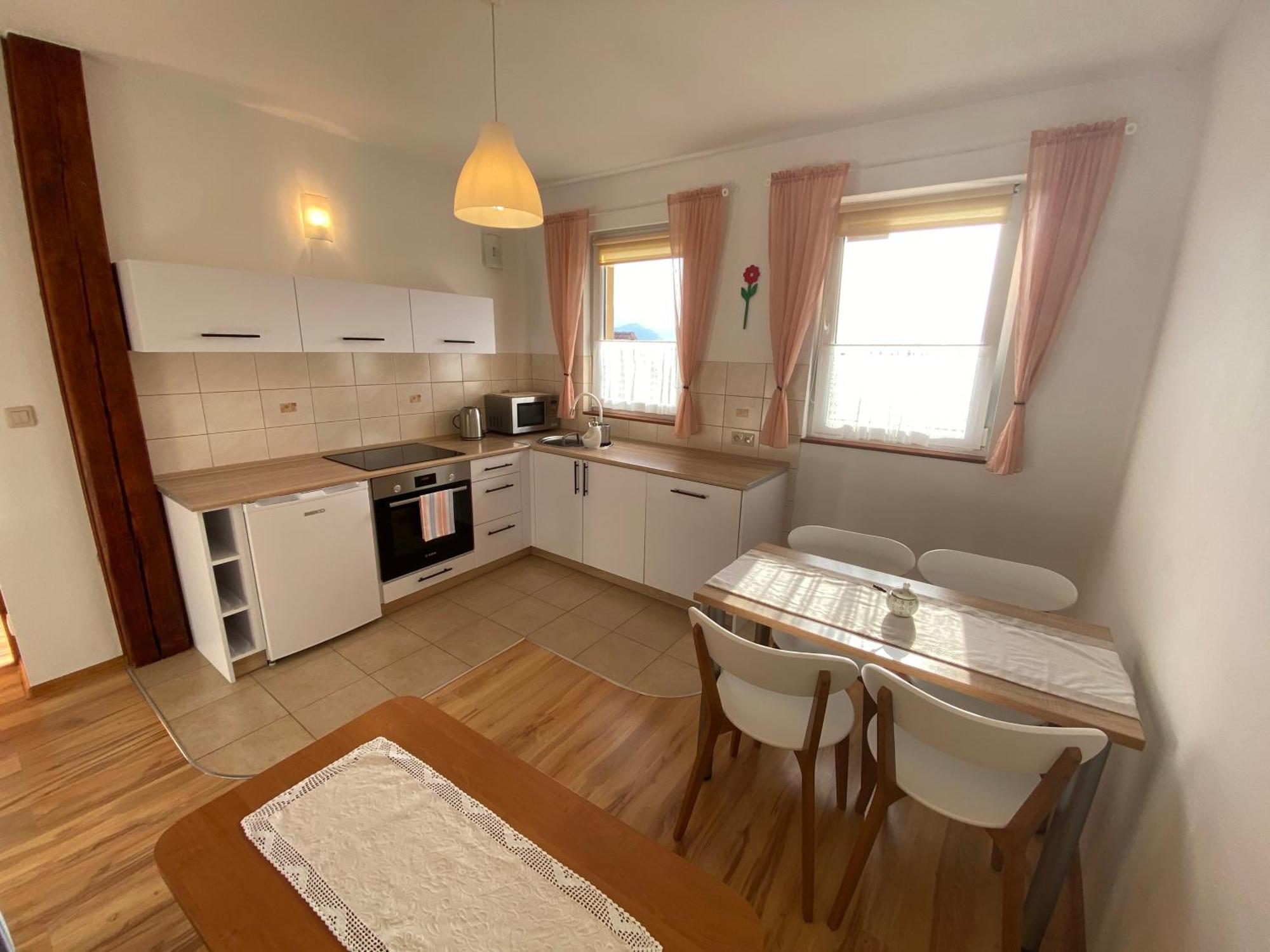 Apartament Zacisze ウストロン エクステリア 写真